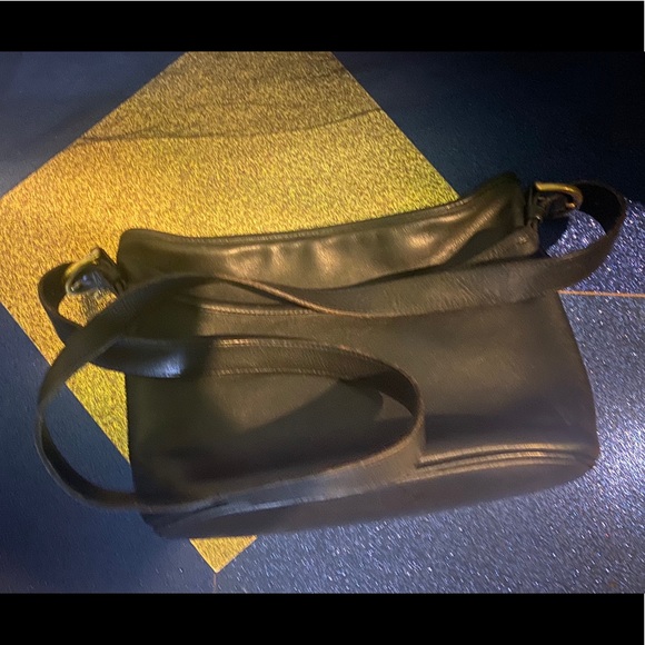 COACH VTG Frm USA LEGACY GORG CROSSBODY Bag 1 FLAW - Picture 1 of 10